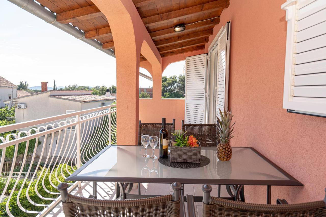 Seaview & Balcony Apartment Petra Jadrija Εξωτερικό φωτογραφία