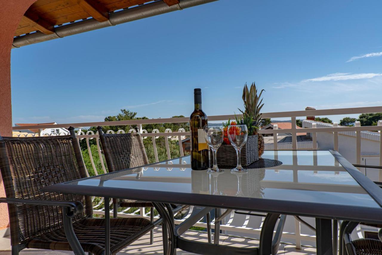 Seaview & Balcony Apartment Petra Jadrija Εξωτερικό φωτογραφία